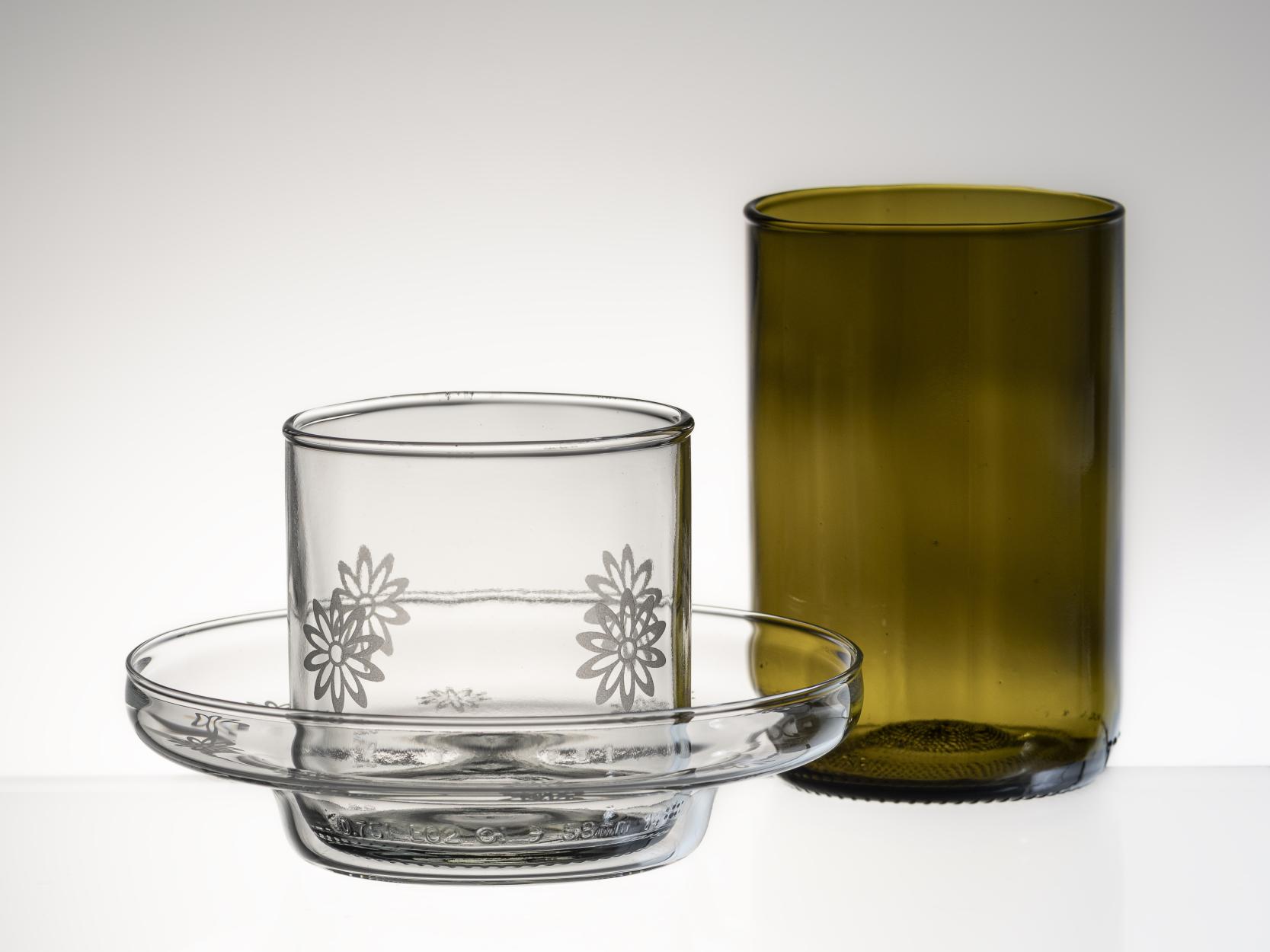 DT Glass