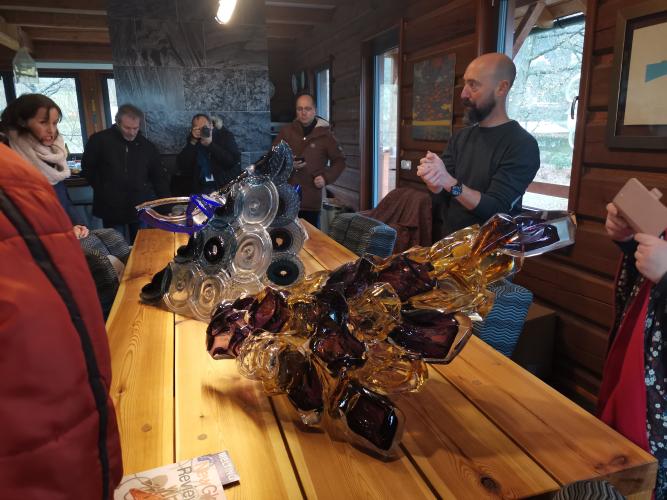 Hoineff Glass Art